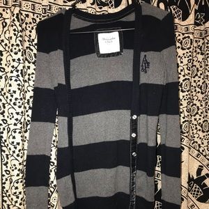 Abercrombie & Fitch cardigan